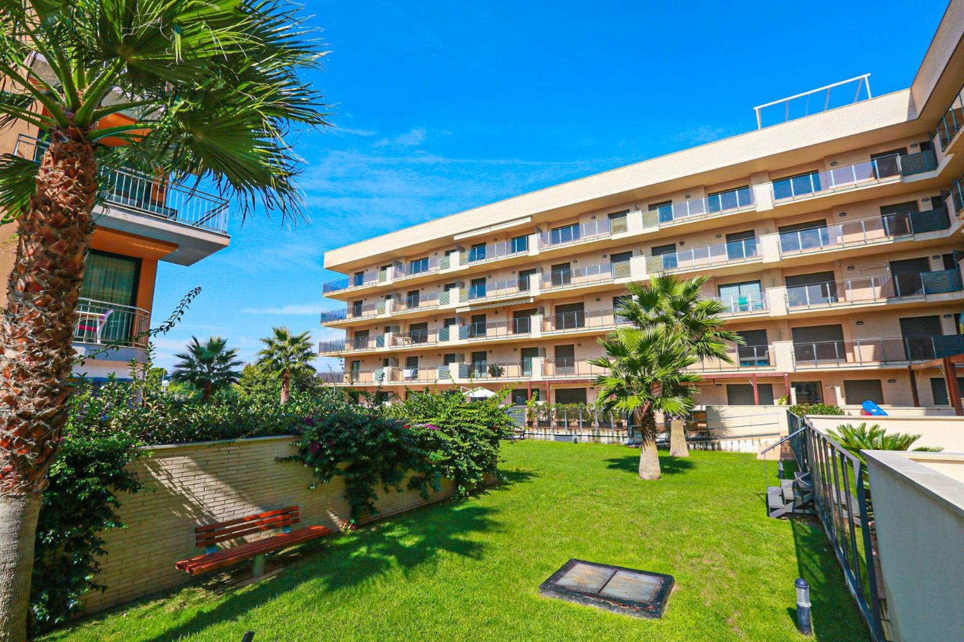 Litoral Costa Dorada - Marina Bajo Only Families كامبريلس المظهر الخارجي الصورة